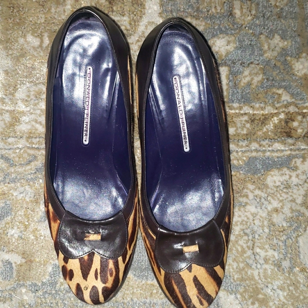 Donald Pliner animal  print wedge heels